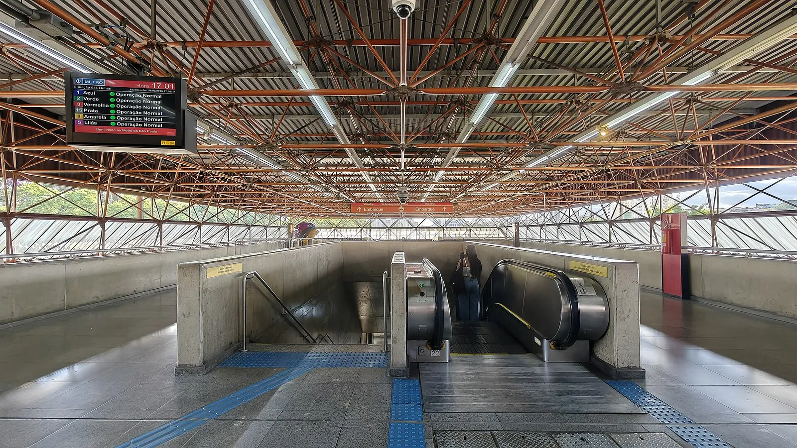 Vila Matilde metro station (Line 3-Red), São Paulo, Brazil