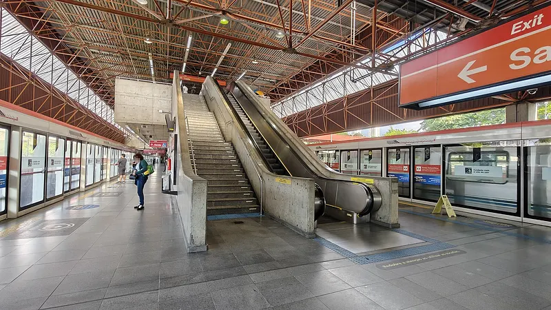 Vila Matilde metro station (Line 3-Red), São Paulo, Brazil